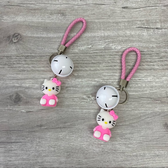 NWOT hello kitty White & Pink Bell key Ring holder - Picture 1 of 3